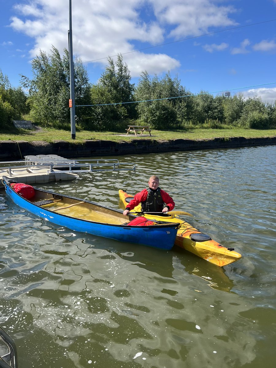 DofEGlasgow's tweet photo. Amazing to work with our #dofeglasgowvolunteers this week from @GKCollege @WhitehillYGT @KingsParkSec @StMungosAcademy @BlairvadachOEC working through their personal Paddlesports skills and their #fsrt @BritishCanoeing @scottishcanoe @cagadventures @DofEScotland https://t.co/OR7xHNhjym