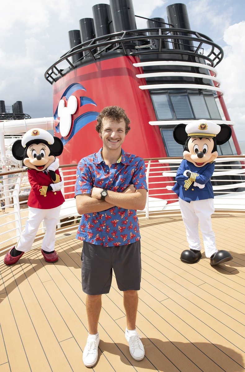 TheJakeShort's tweet photo. Not a pick me girl, a mick me girl #disneywish https://t.co/MtrcIBrIHD