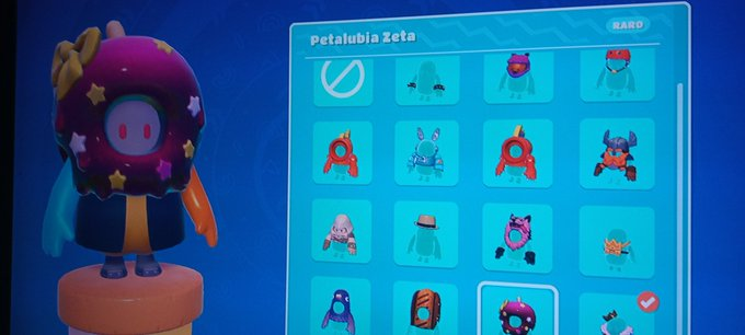 dxrkyx's tweet photo. TYSM @SthepieThePie FOR CLAIMING ME THE STARTER PACK <333 #DayLightLegit https://t.co/qrh0V8QVAp