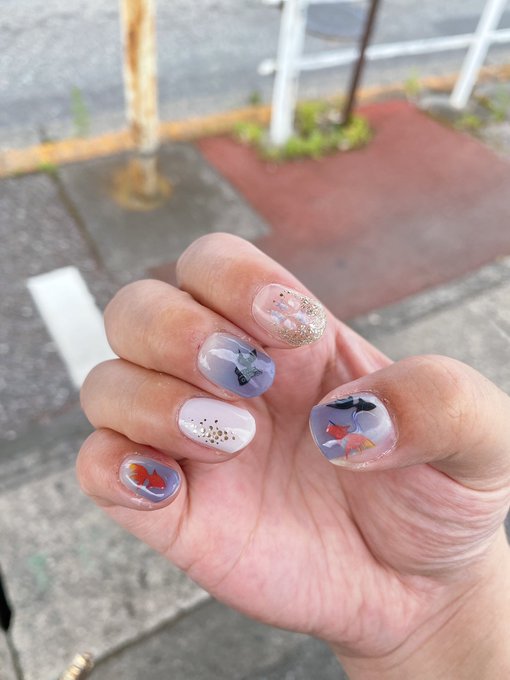 魚ネイルのtwitterイラスト検索結果