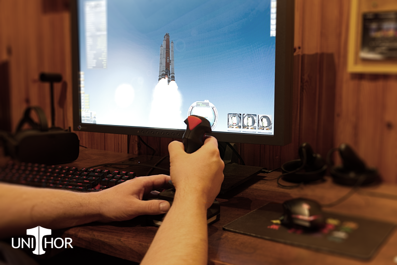 joy_UNITHOR's tweet photo. @dinth1906 @elonmusk @SpaceX Elon may need plenty of them for Starships on Duna. We are testing UNITHOR in KSP - just in case 😎 https://t.co/xVSlrGFQ9b