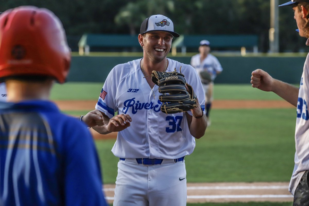 FCSLRats's tweet photo. .@wainright14 (@GSW_Baseball) has looked fantastic on the mound tonight!💪

Through 6 | 1 ER, 7 H, 8 K. 

#ScurryOn🐀 https://t.co/MXeCtlN8tC