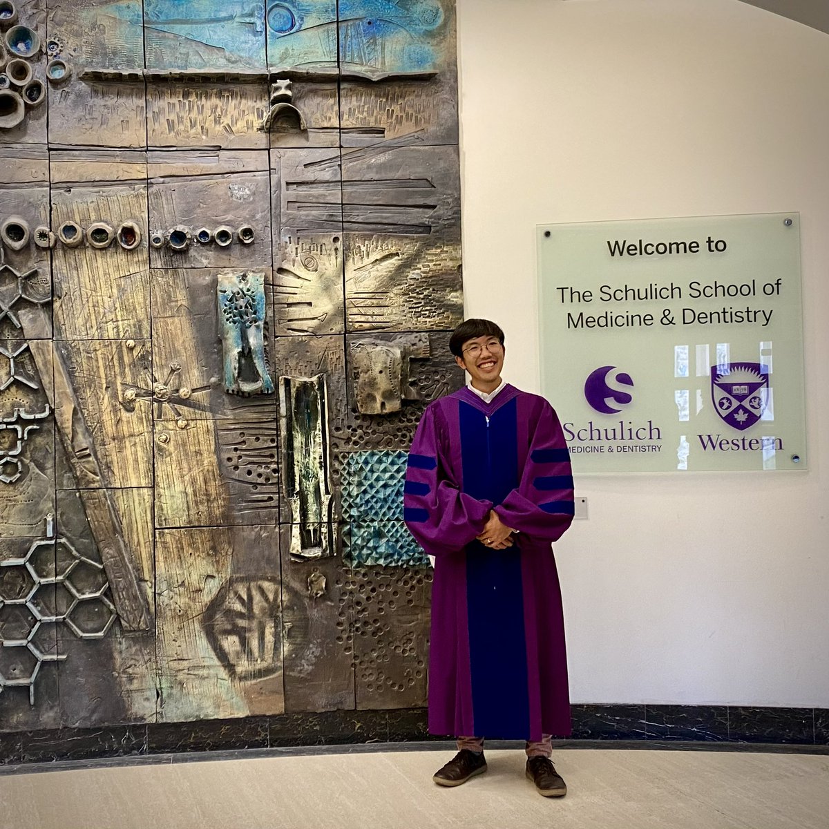 I am grateful to all of the friends, peers, and mentors I’ve learned from as I close one chapter today with <a href="/SchulichMedDent/">Schulich WesternU</a> while a second opens with <a href="/westernu_nsx/">Western Neurosurgery</a>. #schulichadvantage