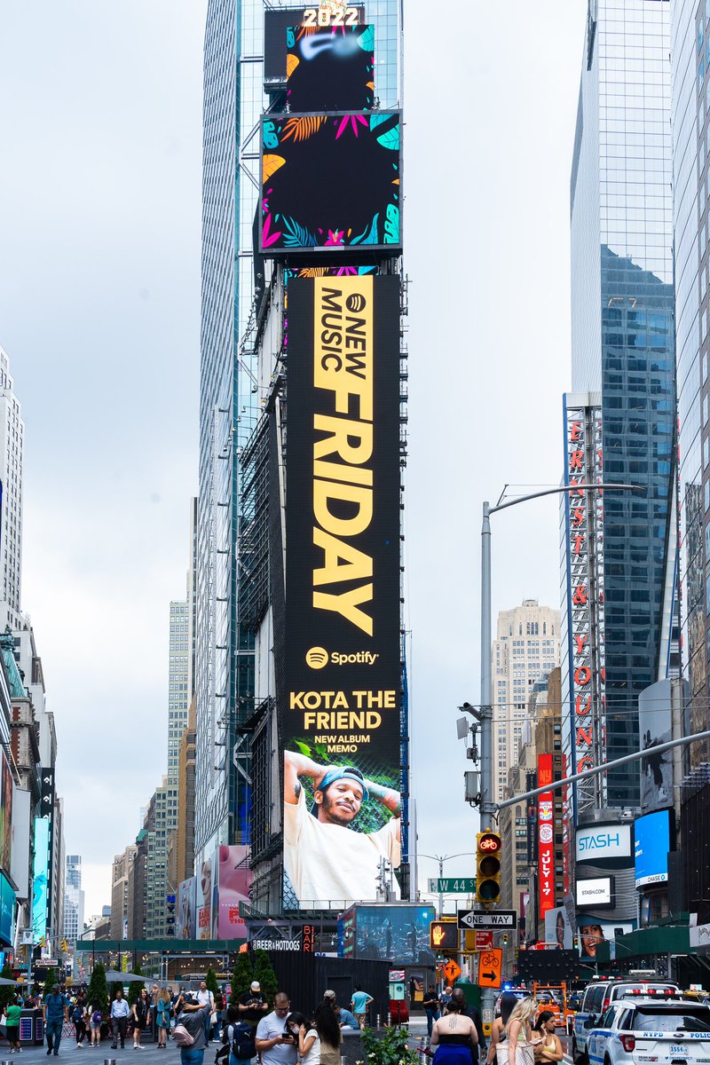 KotaTheFriend's tweet photo. Deadass, this my f*ckin city. Via @Spotify https://t.co/7csPVwvp0p