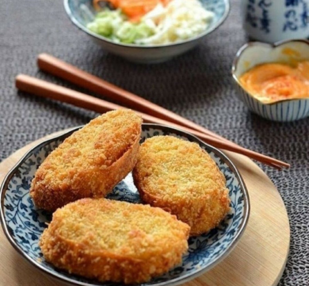 lavoisierrz's tweet photo. rekomendasi frozen food di shopee 

[a thread]
pic dari seller https://t.co/HQhsUrFJOP