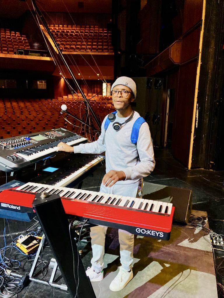 mmusi_chere's tweet photo. Getting ready for the #Afrosoulfestival
Doing it for @SnazoMusic https://t.co/65aCysjqkt