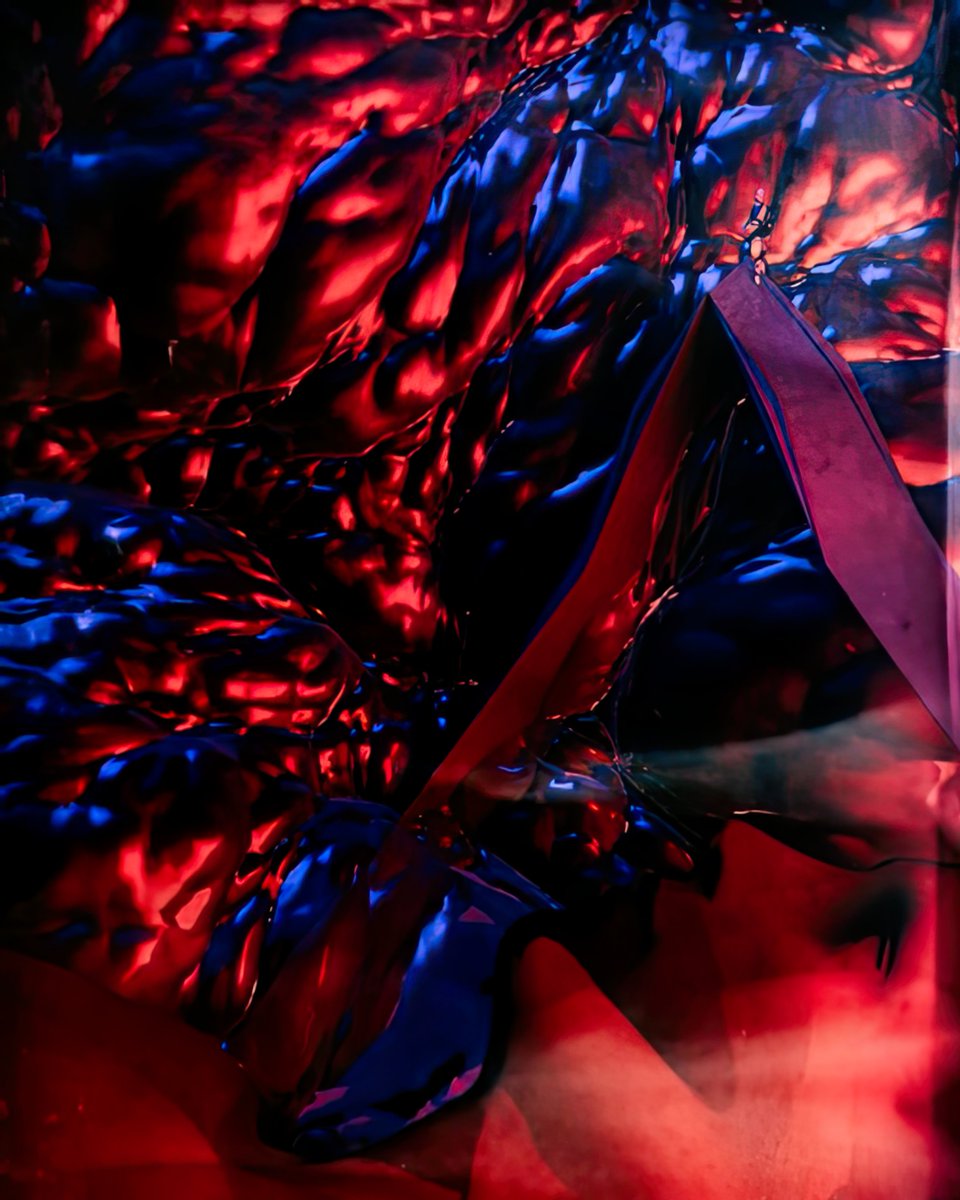 Floating 🛀🌫️

21/365

#cgi #digitalartist #conceptart #mixedmedia #water #mercury #floating #artedigital