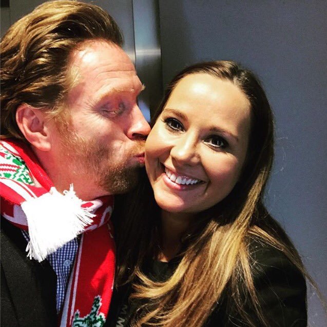 GingersnapDamo's tweet photo. Want to know about Damian Lewis’ Desert Island Goals? Listen to Damian chat about football, life and career with Andrew Heaton on The Anfield Wrap podcast here: https://t.co/CrcggVf1GT #DamianLewis #LFC #LiverpoolFC #YNWA #DesertIslandGoals #AnfieldWrap ⚽️ https://t.co/kdlrvKhhsm