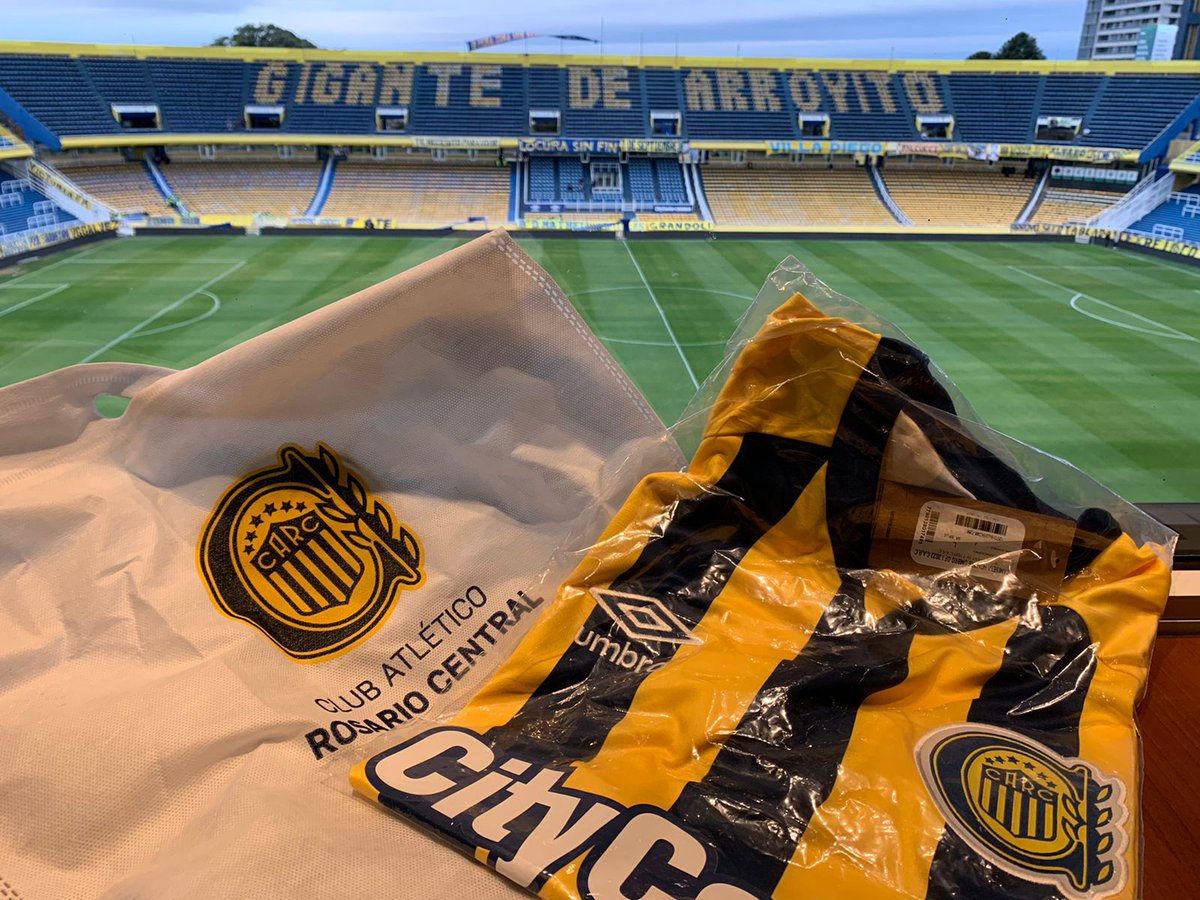 #LaPreviaCentral | 🇺🇦🎁👕 ¡Ganate la camiseta titular Umbro de #RosarioCentral!

Dale RT a la imagen, MG y dejá tus últimos 3 números de DNI para participar por la casaca

📺 VER EN VIVO: youtube.com/watch?v=1UPLFP…