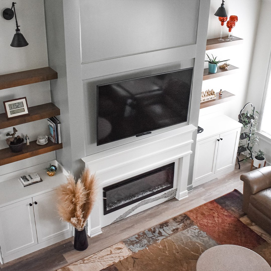 eLAN_creative's tweet photo. This modern farmhouse kitchen remodel brings together clean lines with rustic wood. https://t.co/qMWmfDV7Dq https://t.co/TyMdkXlmMK