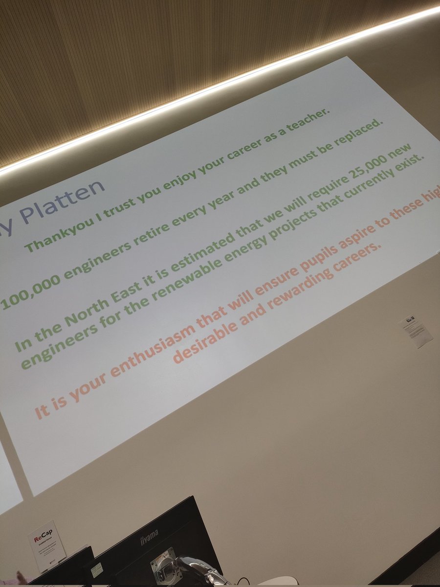 CraftyComputing's tweet image. Lovely day celebrating with the NE &amp;amp; Cumbria @WeAreComputing CSA graduates and a chance to do some #minecraftpi programming as well.A special thanks to Tony Platten who shared his tech journey with the graduates @ComputingHubNE @NCCENorthEast @ComputingHubTVD @CFTyneWearNland