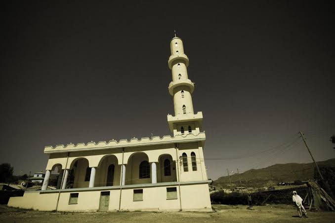 Ramomoha12's tweet photo. Mubarek EID 
ADIGRAT MOSQUE https://t.co/qMnW0mbGls