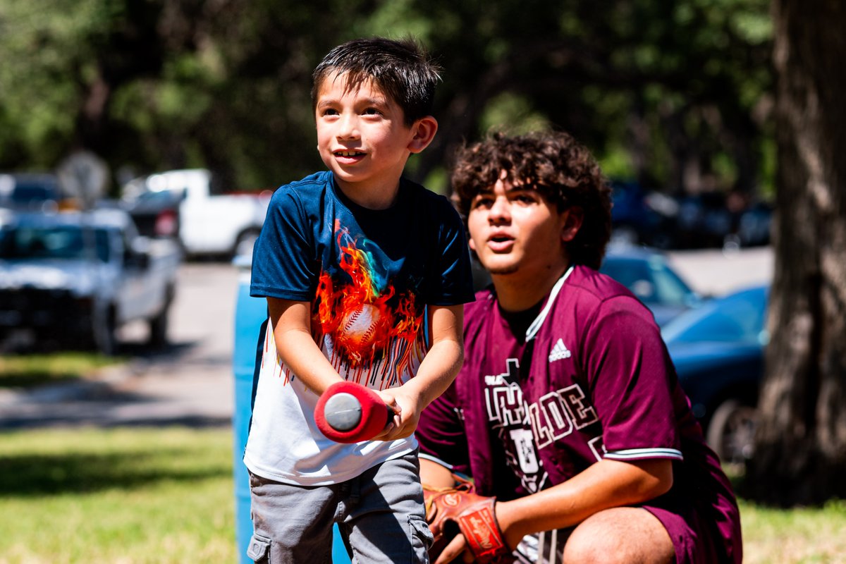 astros's tweet photo. Earlier today the Houston Astros hosted multiple community events in Uvalde, TX to embrace and support the community. The Astros and Jim Crane announced the formation of a Community Leaders Program for Baseball in Uvalde. https://t.co/t5p8UsPEa7