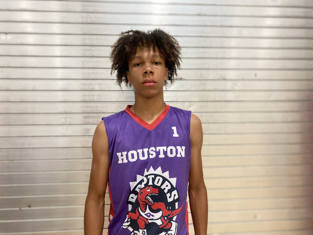 #GASOLIVE22 Top Performer @LuzeyTres - @_Houstonraptors 2024 @TWCAbasketball • Quick Guard • Great Shooter • 25 Pts 🔥 • 7 3s 🎯 #GASO | Everyone’s Big Stage