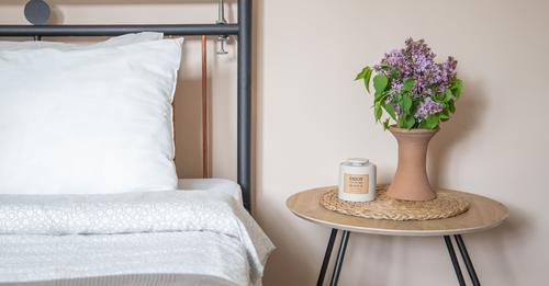 JenWadkinsHomes's tweet photo. Sure, everyone wishes they could settle into a five-star hotel permanently and never look back, but there are plenty of ways to replicate the ambiance of a luxe guest room back home, too. 
https://t.co/D2RmAuw661 https://t.co/BHgVORDRM4
