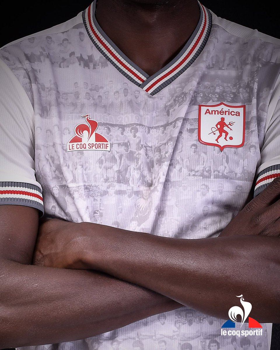 AmericadeCali's tweet photo. 𝗟𝗼𝘀 𝗿𝗼𝘀𝘁𝗿𝗼𝘀 𝗱𝗲𝗹 𝘁𝗿𝗶𝘂𝗻𝗳𝗼. Un homenaje a todos los que han construido nuestra historia y han dejado el nombre de América de Cali en lo más alto. 

𝑨 𝒆𝒍𝒍𝒐𝒔, 𝒆𝒔𝒕𝒆 𝒉𝒐𝒎𝒆𝒏𝒂𝒋𝒆. 
¡𝑨 𝒆𝒍𝒍𝒐𝒔, 𝒎𝒖𝒄𝒉𝒂𝒔 𝒈𝒓𝒂𝒄𝒊𝒂𝒔! 🤍

@lecoqsportif_co https://t.co/V3GaKSNtdB
