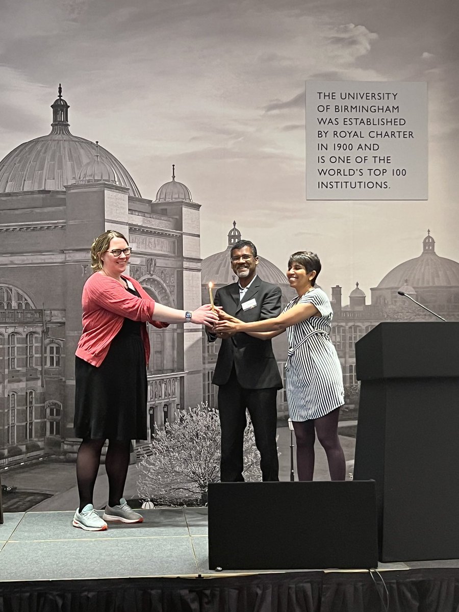 GLOWConference tweet media