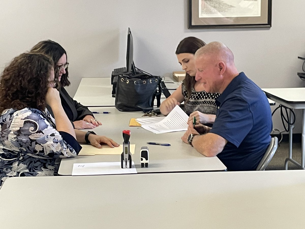 UAEX_PPC's tweet image. Fair Play Arkansas representatives file election documents with Secretary of State officials Friday afternoon for a constitutional amendment to remove Pope County as a casino location. #ARballot #arpx