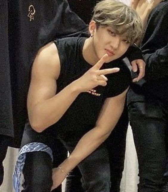 hyungwonlovbot's tweet photo. mk fuera de joda, changbin está re grueso xdios, se me sube todo cada vez que lo veo https://t.co/5F55TGexVD
