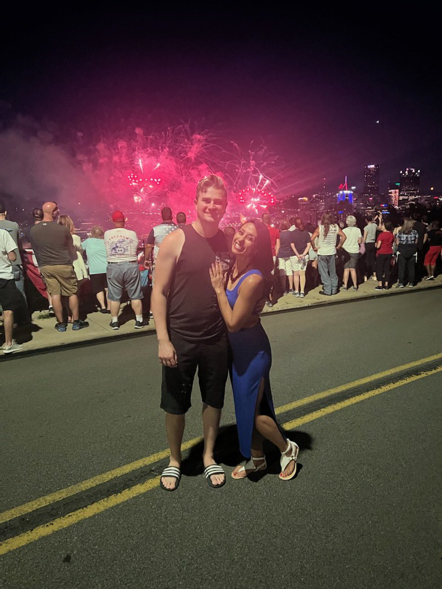 PCWGreenTeam's tweet photo. Congrats to our @PittsburghsCW #GreenTeam gal @DaisyJadeTV on her recent engagement earlier this week! 🎉🎆

https://t.co/4DgLUibJ7w

@kdka @PGHTodayLive @Fannationkdka https://t.co/VpHjDOJ2sm