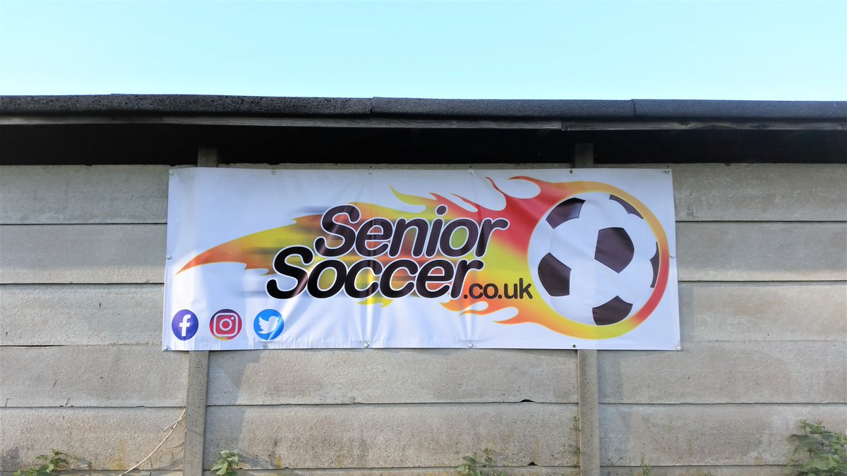 higgs340's tweet photo. @hujfchornets Hot night on and off the pitches at tonight's Super Senior Soccer + Vets league games at the Arena. Matches not as close due to injuries &amp; a few missing but still some really good footie played by the squads! Wins for The Beer &amp; Peaky⚽️👍🐝 https://t.co/Fwi3bTOXB3