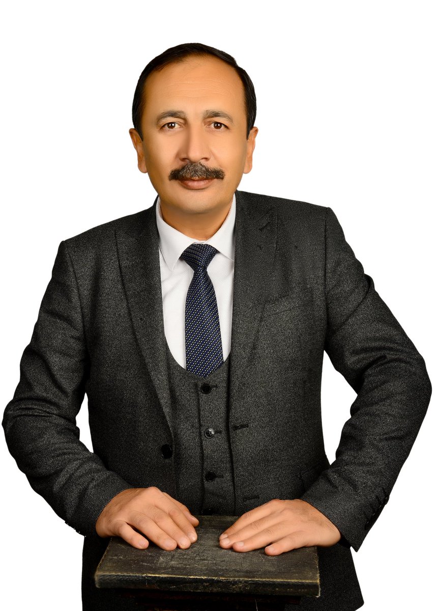 erkanahmet38's tweet photo. Kurban Bayramını en içten dileklerimle kutlar,Tüm İslam alemine hayırlar getirmesini temenni ederim. SAYGILARIMLA https://t.co/YpuXfTacWG