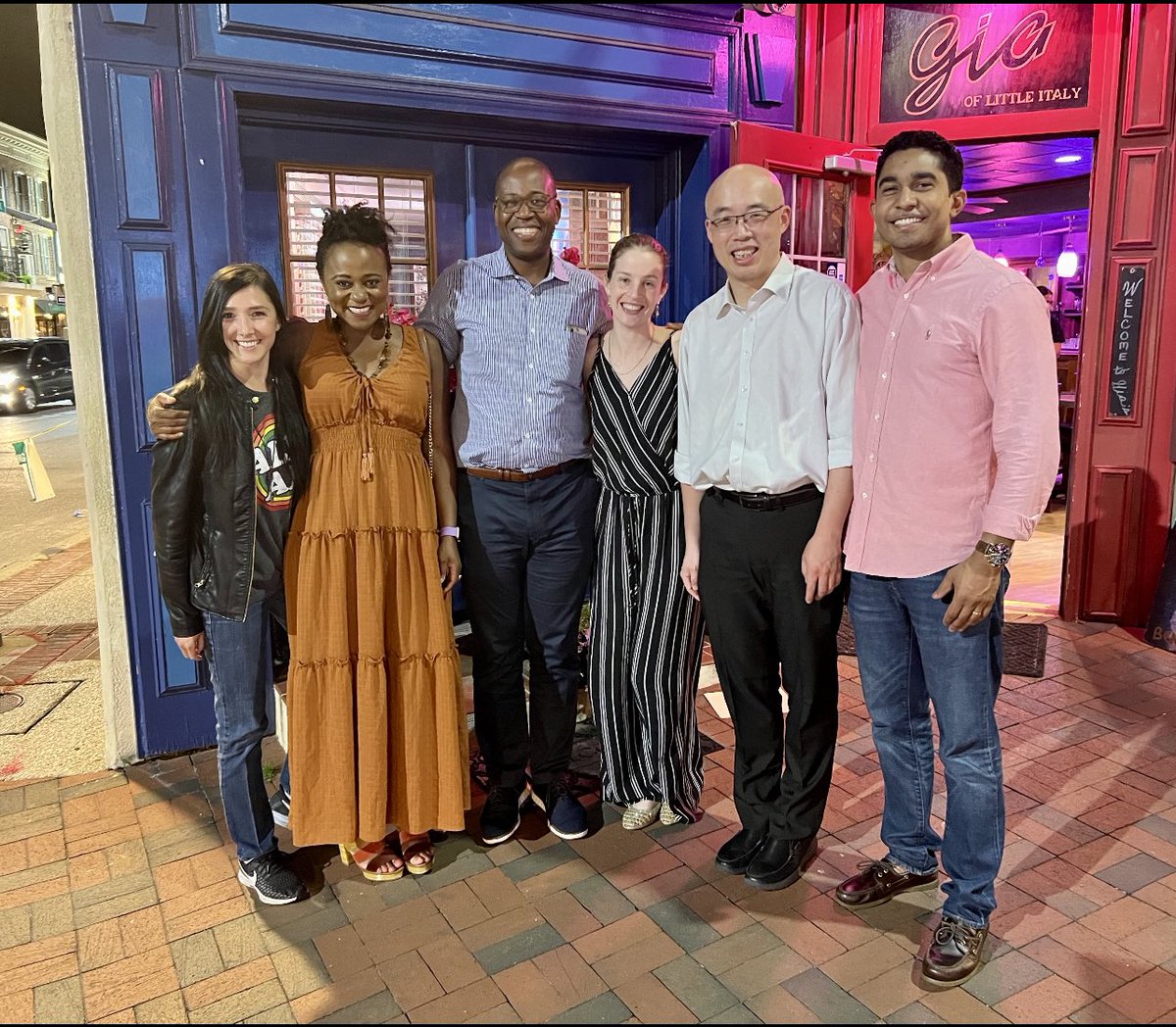 JulietOkoroh's tweet photo. It’s that time we get to say goodbye to my second year #CGSOfellows !!:)congrats to @AllyIstl @GDIveyMD on fantastic jobs &amp; to my motivator! @RheaUdyavar congrats on @TheAAESfellowship !:) #PhotoDump with @jhatjhmi1 @FabianJohnston @hopkinssurgery it’s been a great year ! https://t.co/mWUuWeLCJV