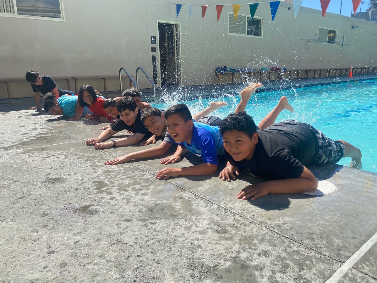 HorizonsSFFS's tweet photo. Yesterday was our 3rd and 4th grades' last day of swimming - we're so proud of all their growth this summer! #ExpandingHorizons https://t.co/l0VZMjbNDd