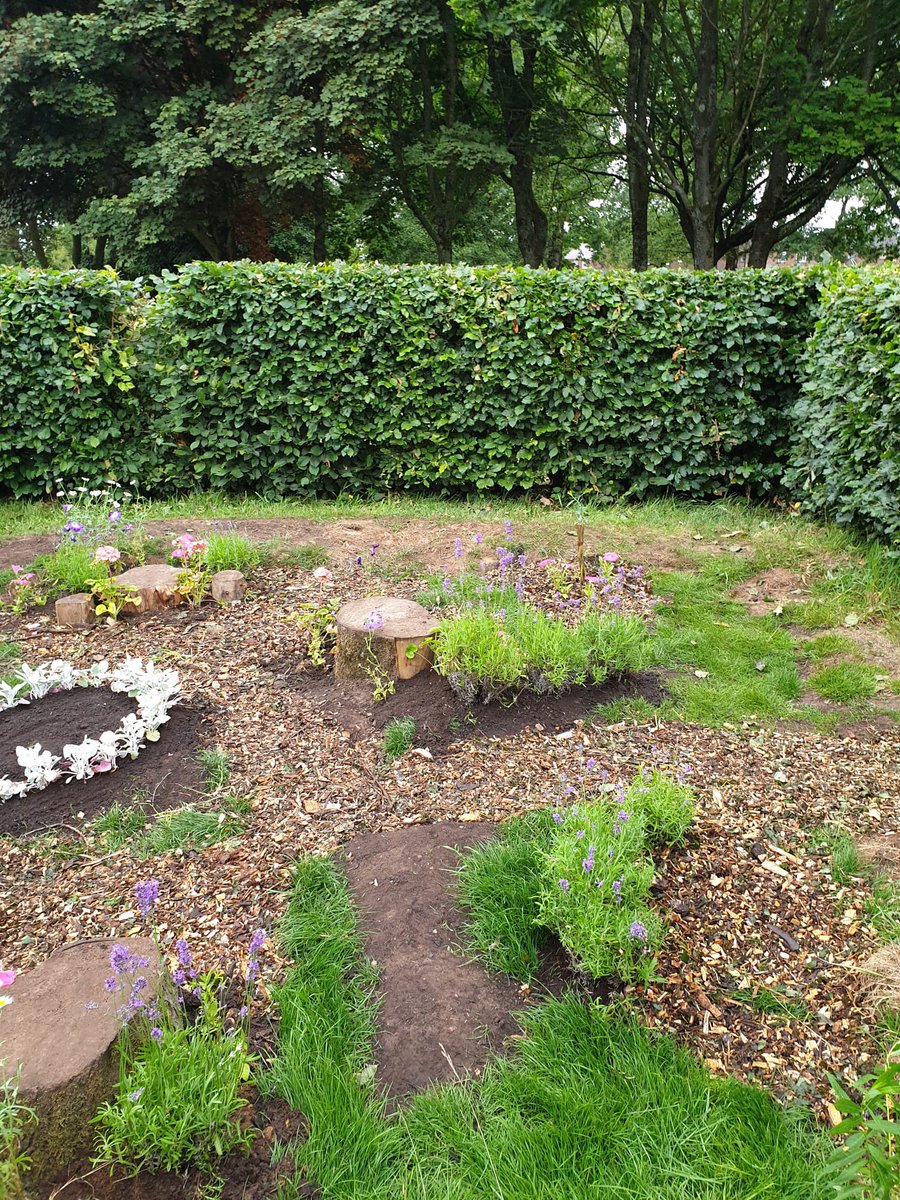 Middleton In Bloom tweet media