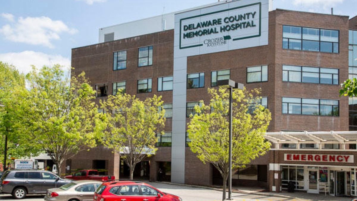 CrozerHealth's tweet photo. The Emergency Department at Delaware County Memorial Hospital remains open and ready to care for those who need us!  We provide a full range of high-quality emergency services for the community 24/7.  

#crozerhealth #BeWellDoGood #DCMH https://t.co/isqRdBSf5K