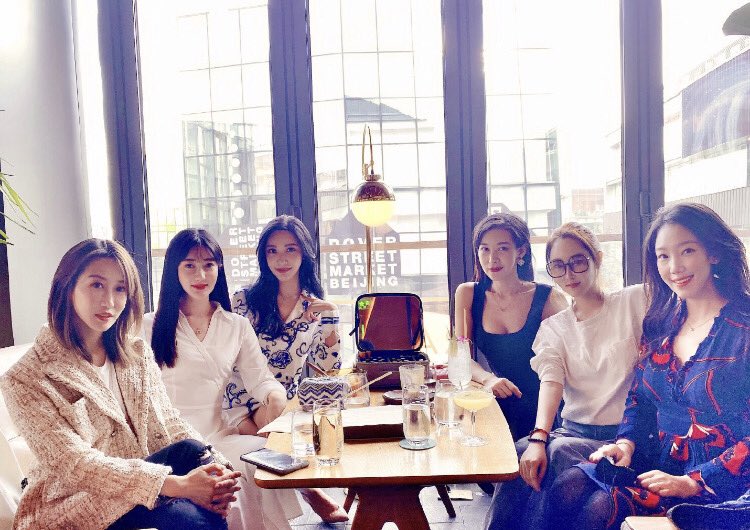 Savanah_Chann's tweet image. Sometimes I wish I could go back on time ⏱. Missing my girls.