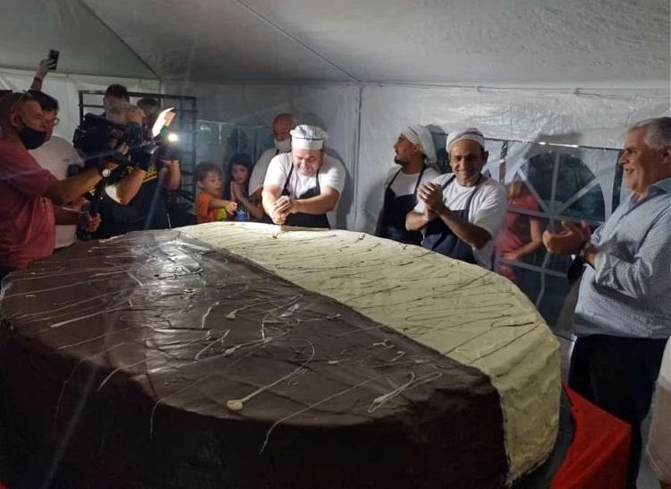 gui10road's tweet photo. Viernes y nuevo hilo para guardar: FIESTAS GASTRONÓMICAS en PUEBLOS de PBA 🇦🇷
10 pueblos - 10 fiestas ☝🏽 https://t.co/8R4uIvkRCK