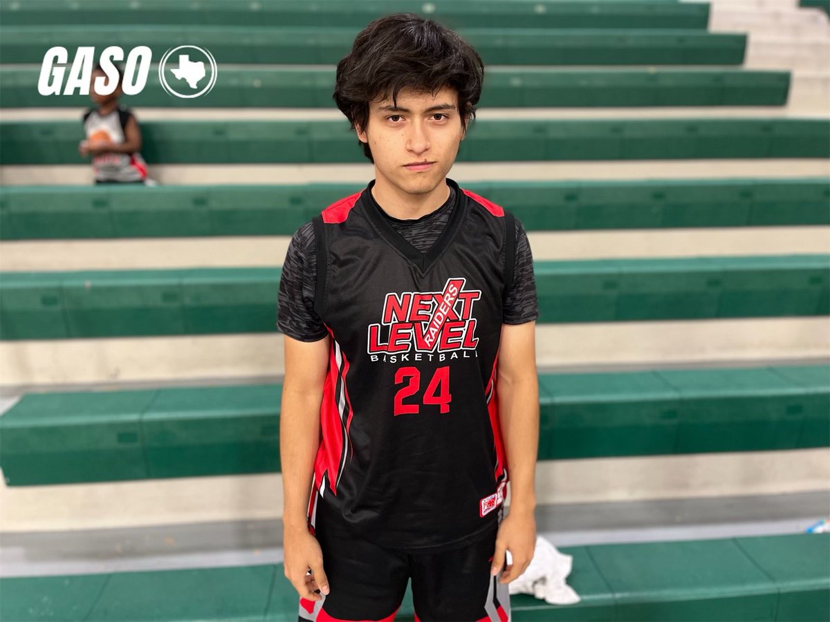 TexasHoopsGASO's tweet photo. #GASOLIVE22

@EdgarSosaRdz1 - @_NLRaiders_ - @clarkcougarsbb 2023

• Versatile scorer
• Double-digit points

#GASO | Everyone’s Big Stage https://t.co/zQPKrBnRPl