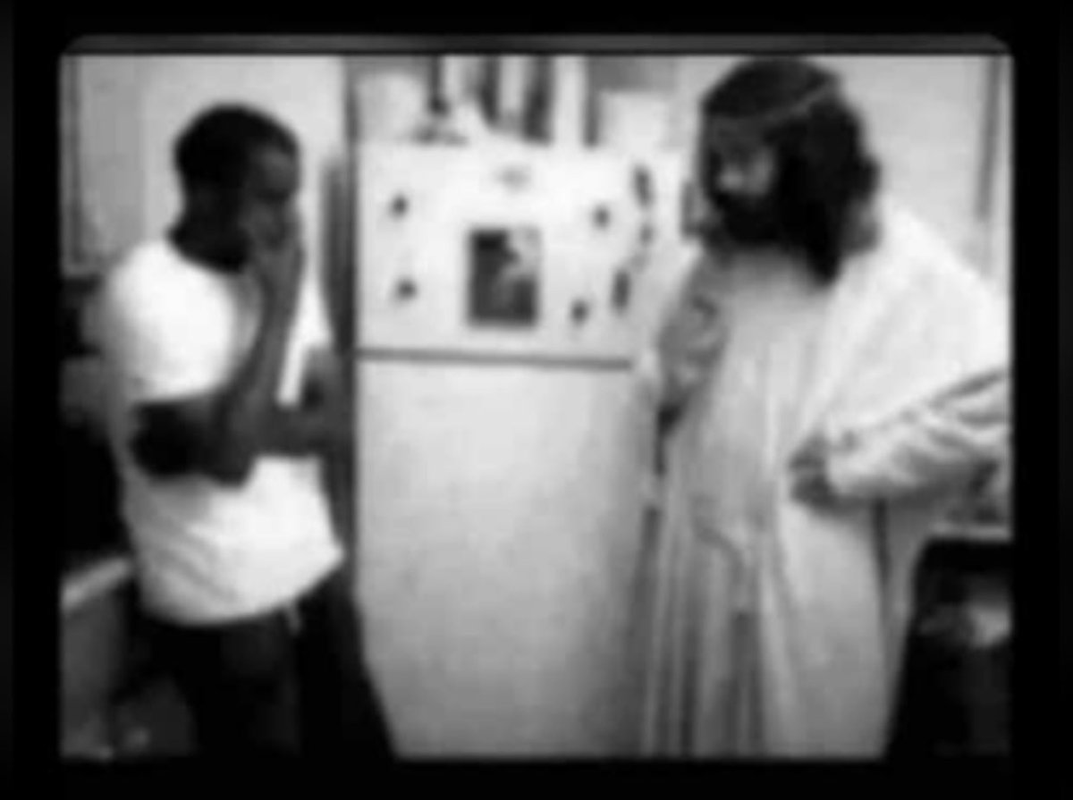 Lildee9ja's tweet photo. 𝗪𝗼𝗵 𝗺𝗲 𝗶 𝗱𝗼𝗻 𝗶𝗻𝘃𝗶𝘁𝗲 𝗯𝗿𝗼𝘀-𝗝 𝗰𝗼𝗺𝗲 𝗺𝘆 𝗵𝗼𝘂𝘀𝗲 𝗼𝗼, 𝗺𝗮𝗸𝗲 𝗵𝗲 𝗰𝗼𝗻 𝗲𝘅𝗽𝗹𝗮𝗶𝗻 𝘄𝗲𝘁𝗶𝗻 𝗱𝗲 𝗱𝗲𝗹𝗮𝘆..𝗸𝗼𝘀𝗶 𝘁𝗶����𝗲 🤨🤨 https://t.co/Br46bM5SwT
