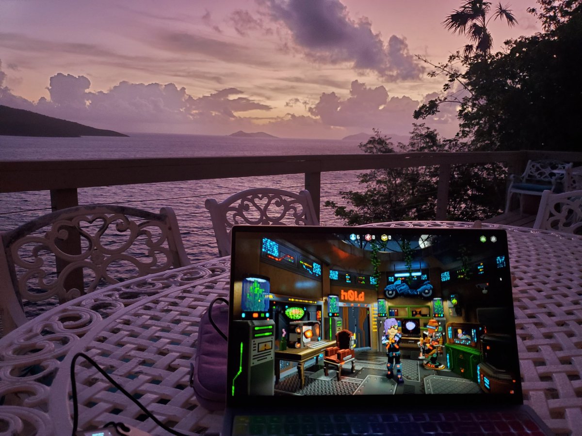 hohum911's tweet photo. Hunting down hyperbits at sunrise in St. Thomas. @NFTBillionaires #NFT #gaming https://t.co/AKdtdzXMOk