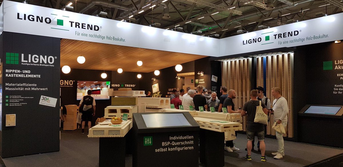 natureplus_eV's tweet photo. Endlich wieder #Messe - und ein echtes Wiedersehen auf der #dachundholz2022 in #Köln! Tolle Gespräche mit den #natureplus zertifizierten Herstellern, die zeigen wie #Baustoffwende geht:
#Lignotrend, #Fundermax #bestwoodSchneider, #Isocell, @Pavatex #Soprema
@DachundHolz https://t.co/PC4ra4xwzU