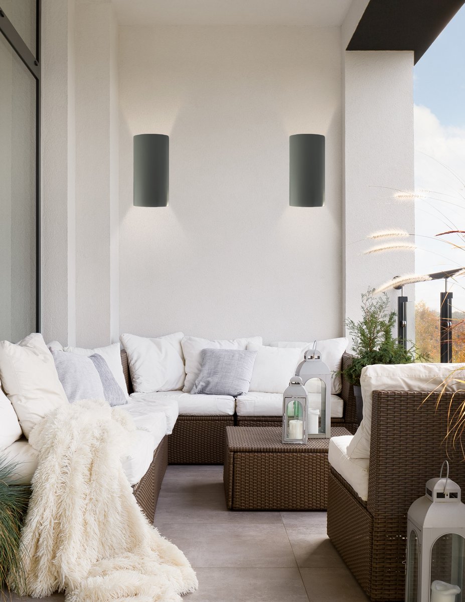 JDGLLC's tweet photo. Go big with our large-scale Ceramic Really Big Cylinder Wall Sconce! This 21" ceramic wall sconce features a clean-lined, minimalist shape that is available for both indoor and outdoor installation options. 

https://t.co/GKvmOPvqPE https://t.co/2m6GTjZAsn