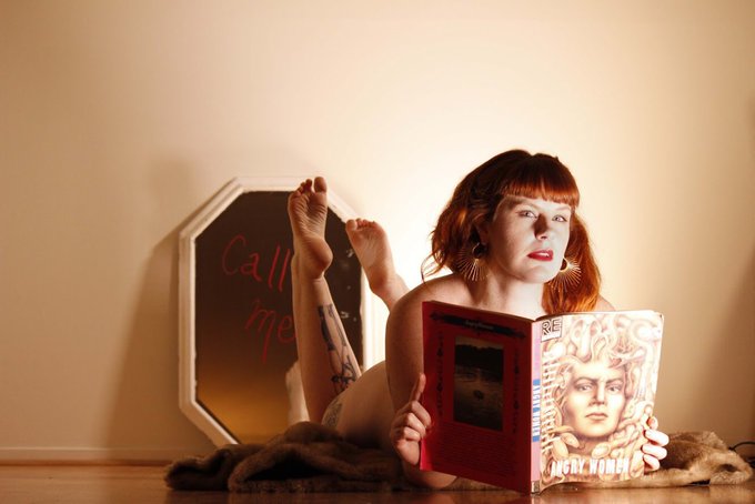 Going on vacation and I&rsquo;d love to come back to a full inbox of booking requests  🔺 https://t.co/tyrAgn8F6e<a href="/tag/pride"class="tags"><span>#pride</span></a>