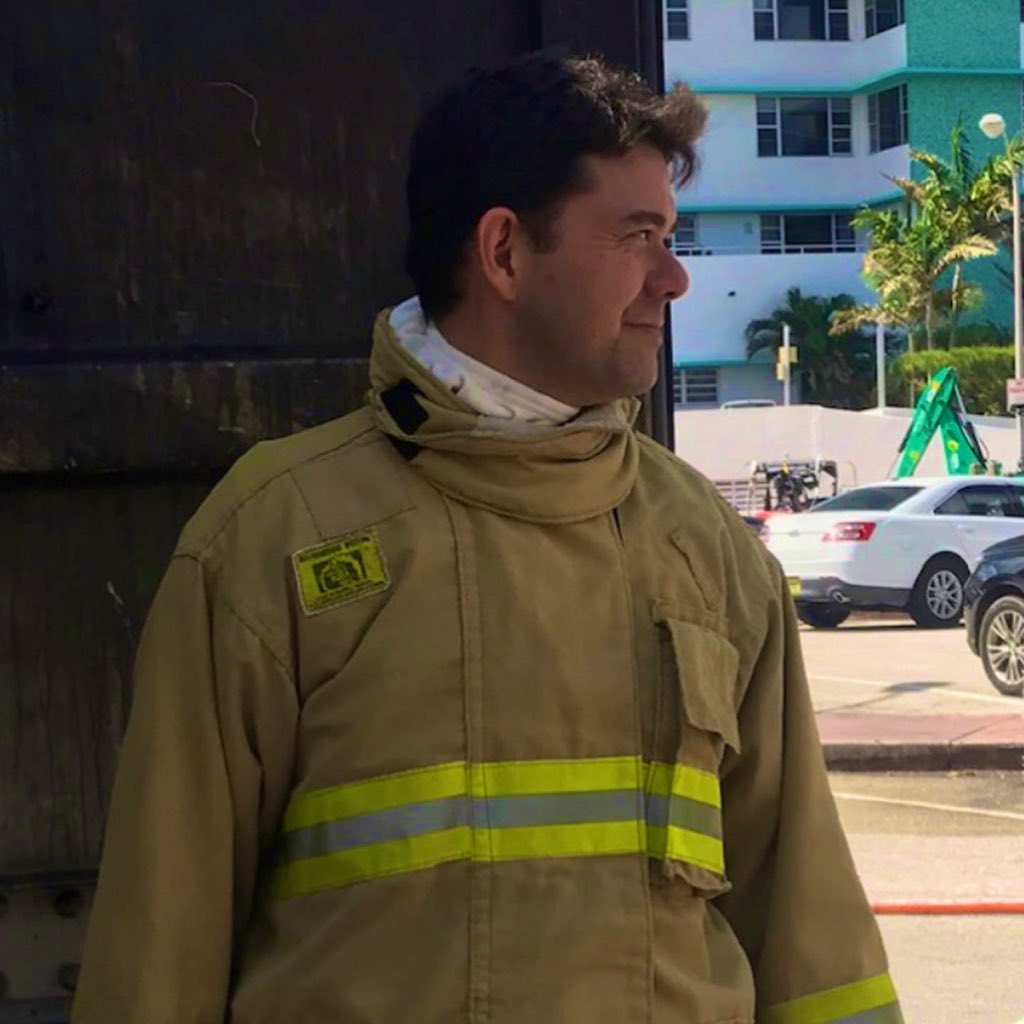 kenforflorida's tweet image. I suited up and entered a shipping container engulfed in flames, I knew it was my responsibility to stand by our firefighters in everything they go through. #local1403