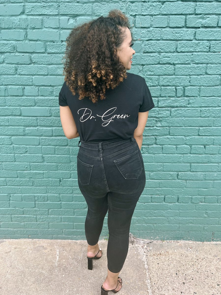 Guess there’s no better time to share that I’ve accepted a tenure-track position with <a href="/VCUSocialWork/">VCU Social Work</a> where I’ll also be a member of the Urban Education &amp; Family Core within the Institute for Inclusion, Inquiry, &amp; Innovation. It feels SO good to be returning home to <a href="/VCU/">VCU</a> &amp; RVA💛