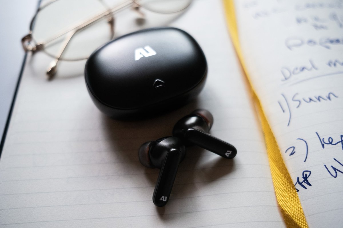 Ausounds's tweet photo. The AU-Stream ANC+ has an enhanced noise-canceling microphone for clear uninterrupted calls. Learn more about this new earbud at https://t.co/OQapVdJZrM.

#headphones #earbuds #Ausounds #music #creators https://t.co/4Zv3aUQDEB