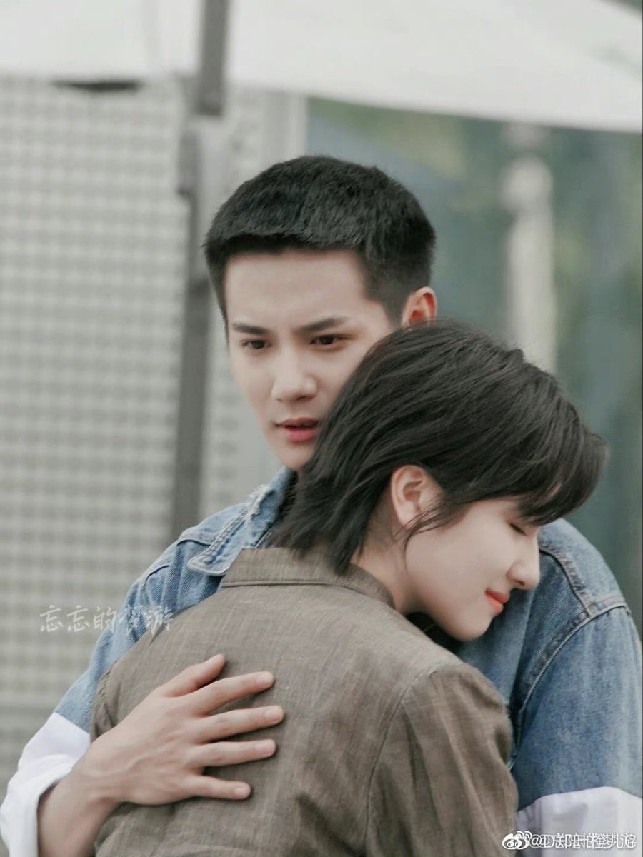 11MillionLeaves's tweet photo. หวงเค้า หึงเค้า แต่เค้าไม่เคยรู้เลย😅 กอดนี้ที่อบอุ่นใครๆก็อยากกอดเค้า🥰 เราก็ด้วย …
#ZhengYecheng #郑业成
#LiLandi
#HardcoreEra #硬核时代 https://t.co/goSlYk4pvW