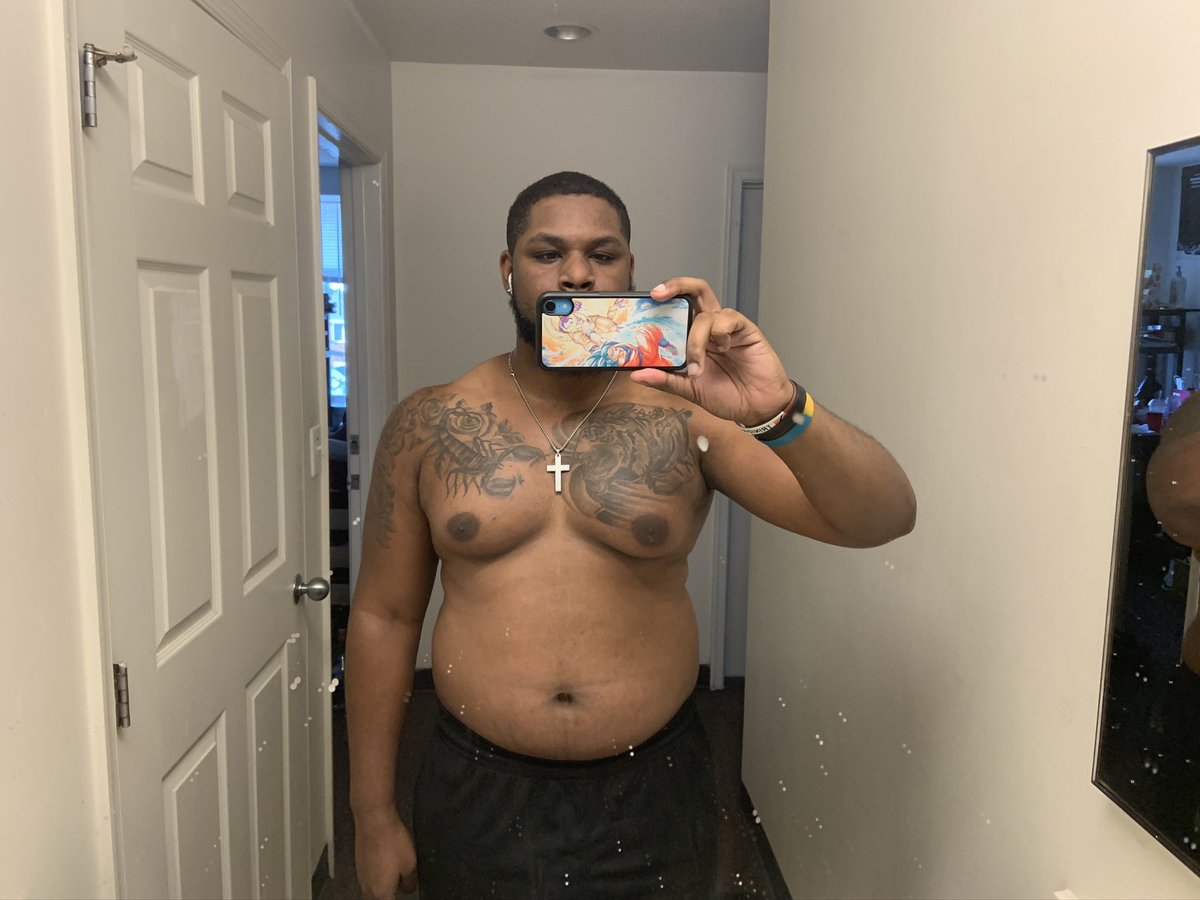kye_the_kingz's tweet photo. Came along way now I’m at the fitness level where i wanted to be at! 🏋🏾‍♂️ https://t.co/OMVzvVlWkF