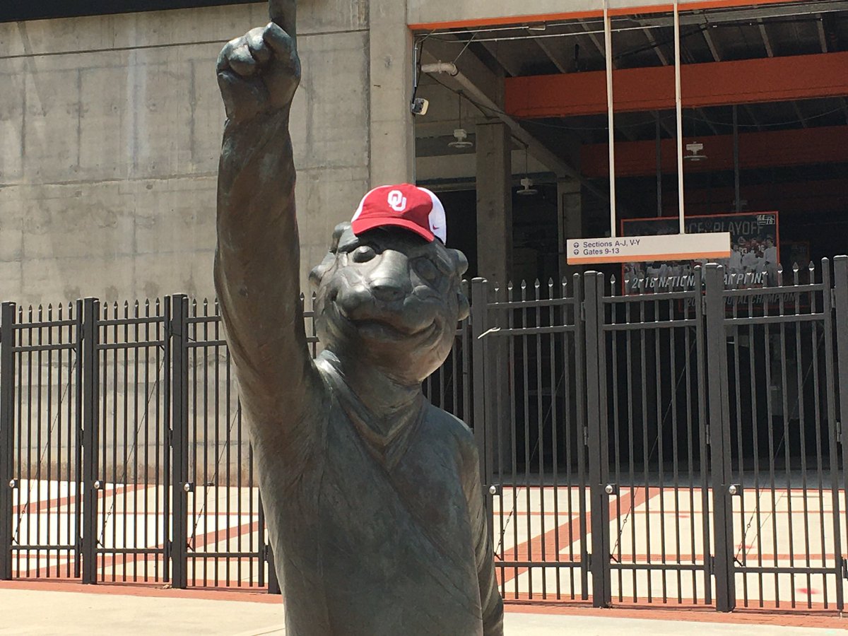 shaneholt3's tweet photo. @ClemsonSportNet @CFBHome https://t.co/Z2JPBCFzXh