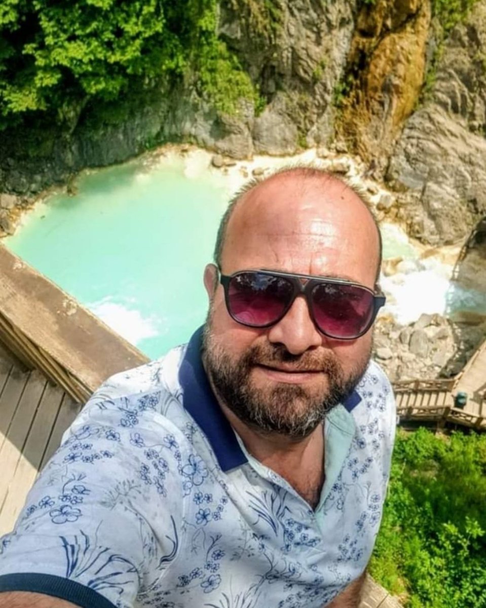 Canbula Cananını Bayram o Bayram  Ola
Kulbula  Sultanını  Bayram o Bayram  Ola
Hüznü Keder Defola Dilde Hicâp Reff Ola
Cümle Günah Af Ola
Bayram o Bayram Ola...
#KurbanBayramı nız Mübarek Olsun. 
Büyüklerin ellerinden küçüklerin gözlerinden öperim.