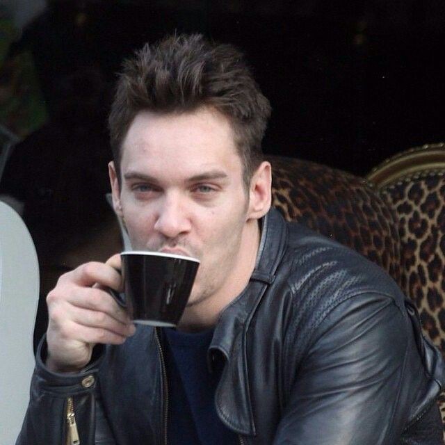 𝑨𝒌𝒊𝒍𝒆𝒔𝒉 𝑫'𝑨𝒏𝒏𝒆 (@akxdnn) on Twitter photo 