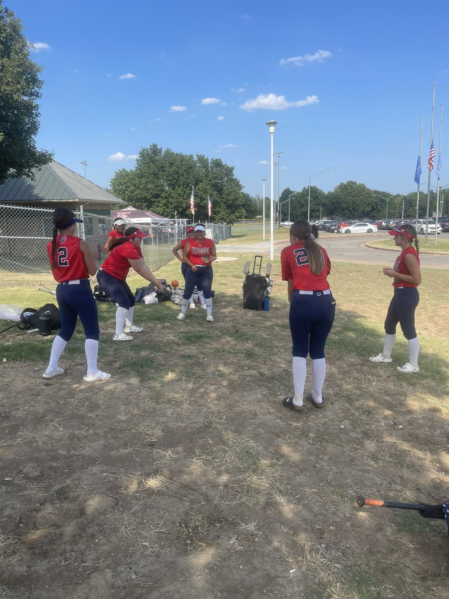 16uAFPRWB's tweet photo. A little game break team fun! Thank you Mrs. Ascherl for the fun games! 🥎❤️ #afstrong https://t.co/Bqnx8kJaS8