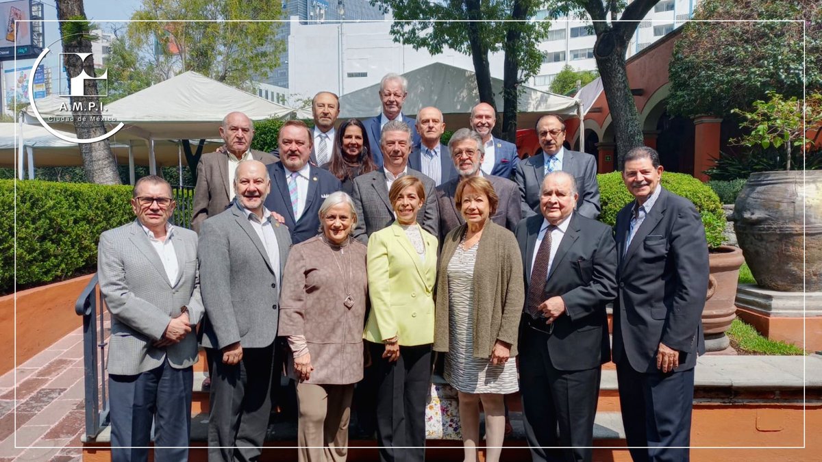ampicdmx's tweet photo. El Consejo Consultivo, conformado por los Ex Presidentes de #AMPIcdmx se reunió con la Lic. Laura Zazueta, actual Presidenta, quien presentó los resultados de trabajo del primer semestre del año. https://t.co/3N20I8D7el