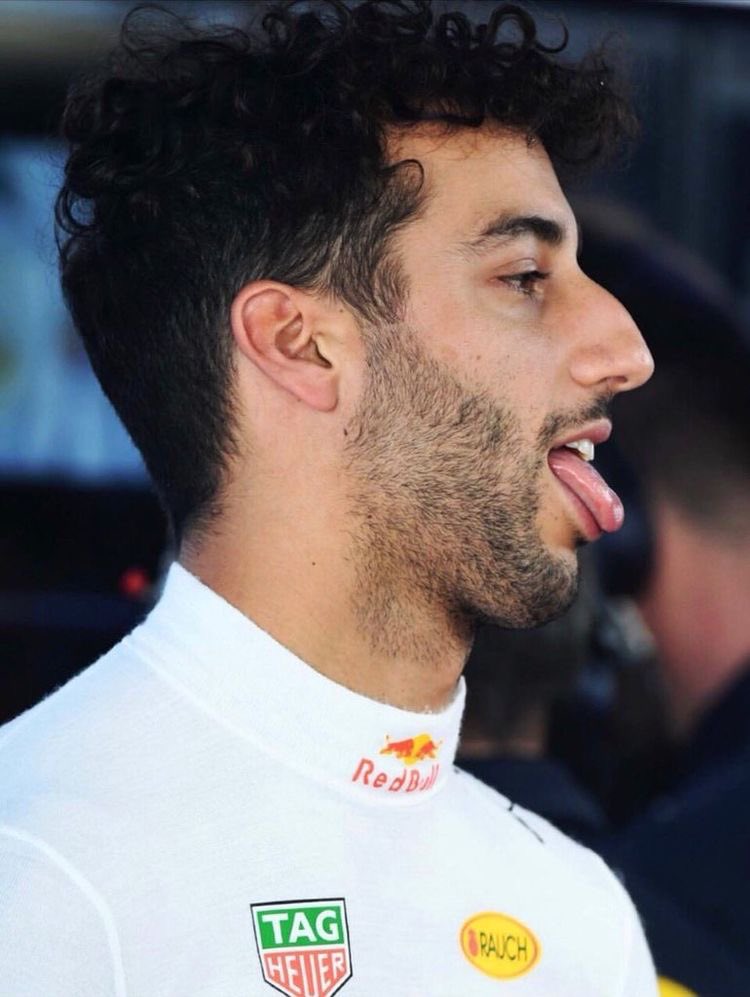yukierres's tweet photo. ALSO  fave  drivers  tbh https://t.co/DZ5mkJzitn