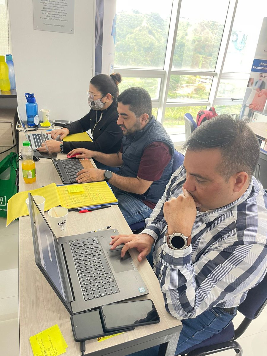 bascoriente's tweet photo. Realizamos satisfactoriamente curso presencial de formación de Auditores Internos BASC en V6-2022. 

Profesionales comprometidos con la seguridad y la buena práctica de auditoria 👏👏

Inscribase en la programación de formación y actualización: comunicaciones.oriente@wbasco.org https://t.co/EGQpmIYmgc